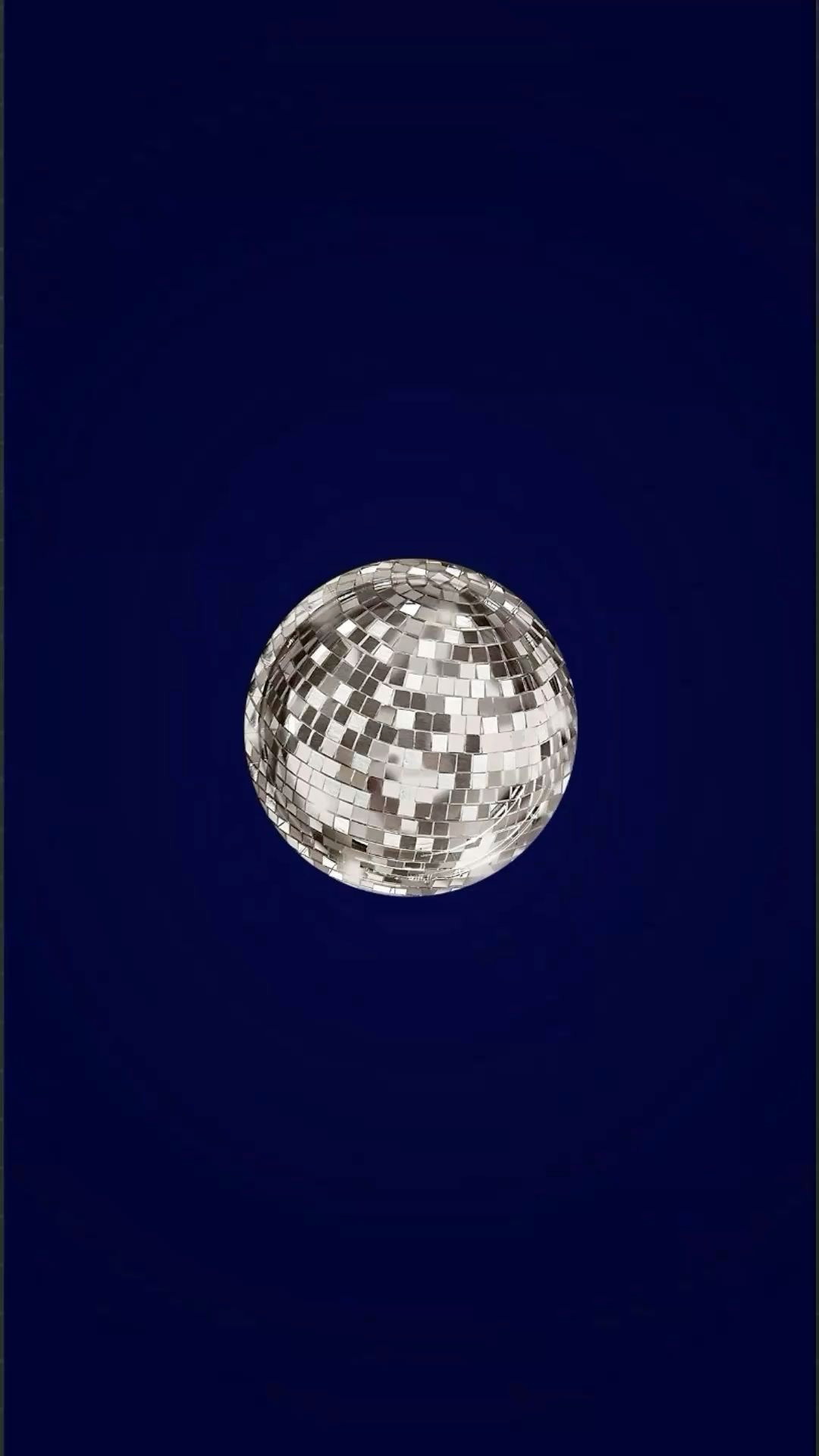 Dive into Navy Blue: 10 Timeless Decor Ideas